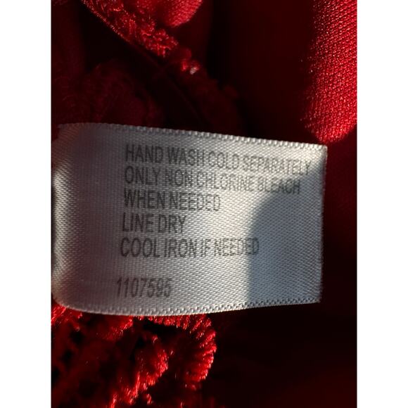 Lane Bryant Red Lace Peplum Blouse Size 22 - Picture 3 of 4